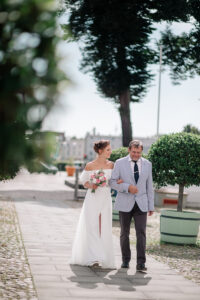 wedding photographer berlin prague destinations photoshooting with professional photographer photo walking