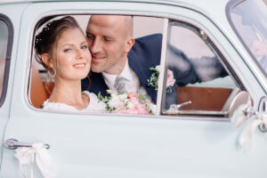 wedding photographer berlin prague destinations photoshooting with professional photographer photo walking