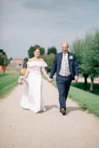 wedding photographer berlin prague destinations photoshooting with professional photographer photo walking